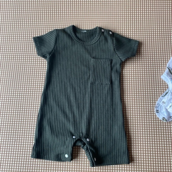 11 piece #11 baby boy PLAY clothes bundle. Different sizes - Picture 10 of 16